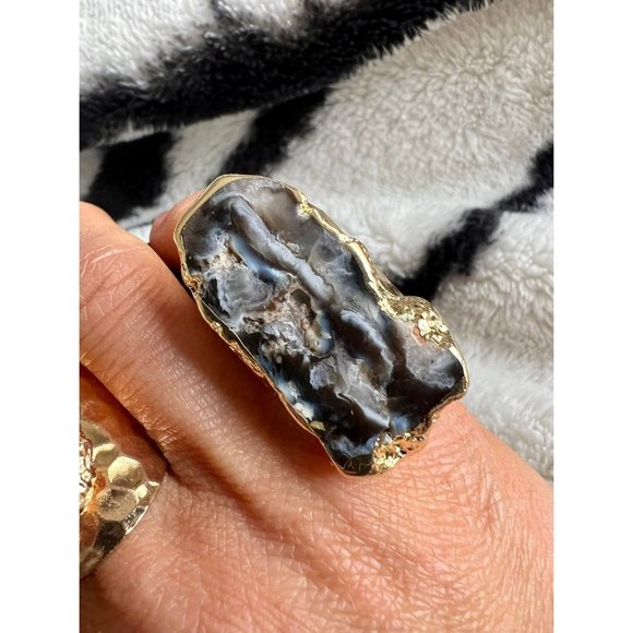 Divine Feminine Cosmic Geode Ring - Picture 5 of 10
